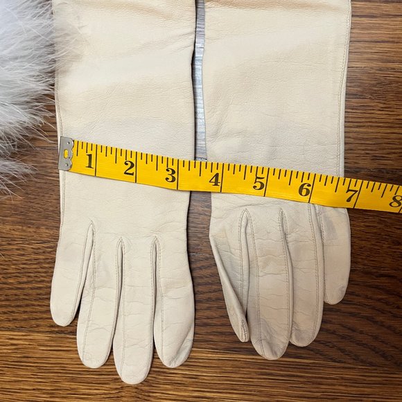 Vintage Lord & Taylor Edelweiss Real Kid Leather & Silk Gloves in Ivory - Size 7 - Picture 8 of 12